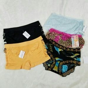 Set of 5 sexy panties